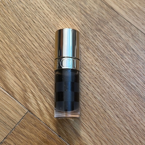 NEW Clarins Lip Oil in 25 Black. Never opened or exposed to air - Picture 1 of 3